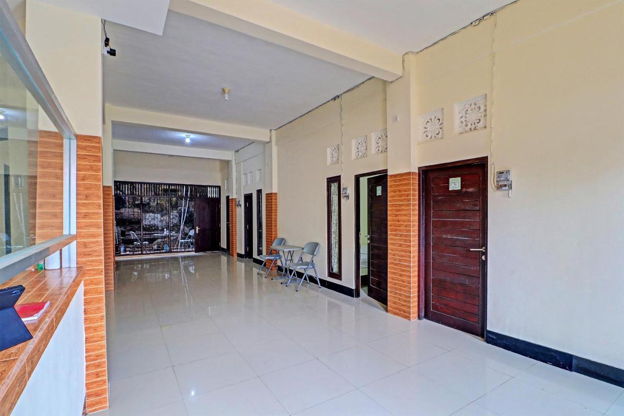 Oyo 91864 Holistic Stay Jimbaran ภายนอก รูปภาพ