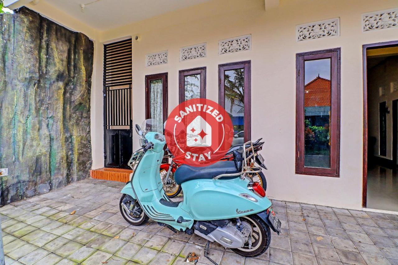 Oyo 91864 Holistic Stay Jimbaran ภายนอก รูปภาพ