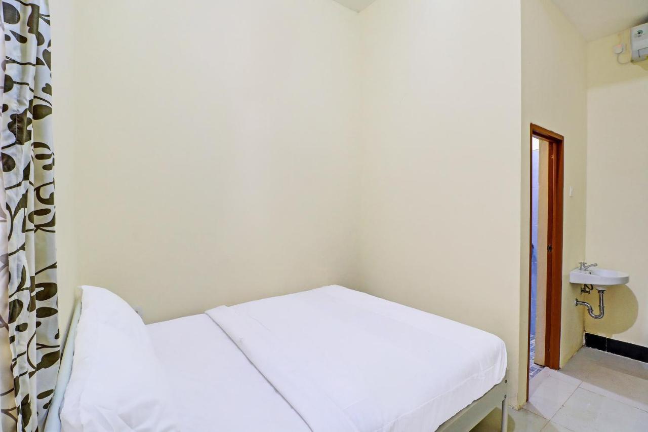 Oyo 91864 Holistic Stay Jimbaran ภายนอก รูปภาพ